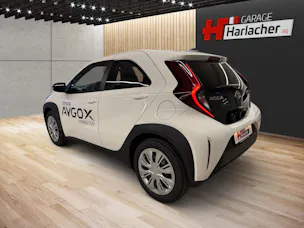 Toyota Aygo X 1.5 VVT-i HSD Comfort