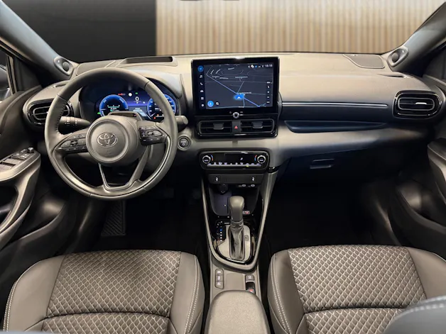 Toyota Yaris 1.5 VVT-i HSD Premium