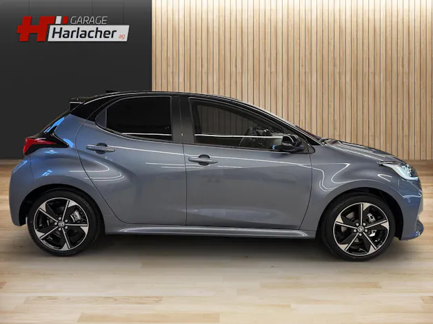 Toyota Yaris 1.5 VVT-i HSD Premium