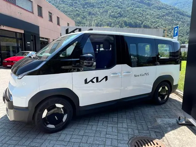 Kia PV5 Passenger 71.2 kWh Plus