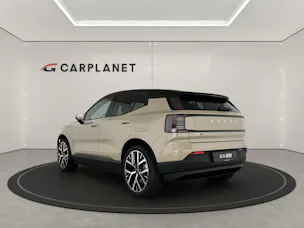 VOLVO EX30 P8 AWD