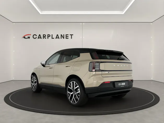 Volvo EX30 P8 AWD