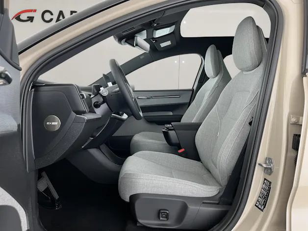 Volvo EX30 P8 AWD