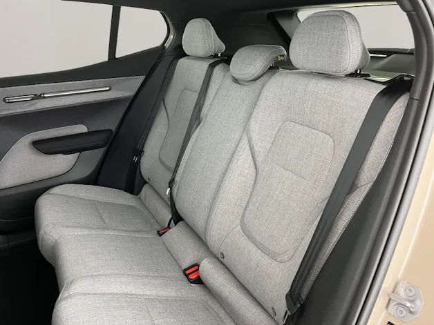 Volvo EX30 P8 AWD