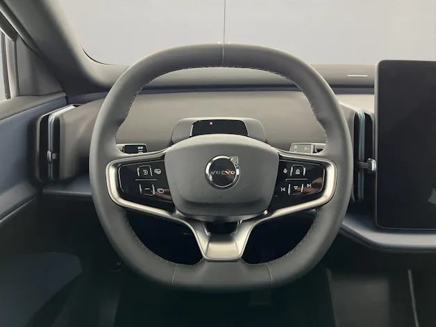 Volvo EX30 P8 AWD