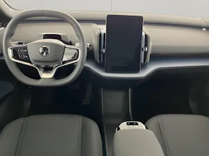 VOLVO EX30 P8 AWD