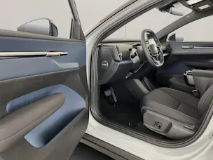 VOLVO EX30 P8 AWD