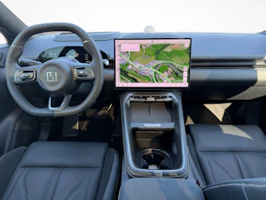 https://vehicle.imgix.net/4412002/99f55638-03fb-481b-8b2f-64daba92fcc4.jpg
