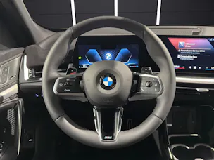 BMW X1 23d xDrive paddles