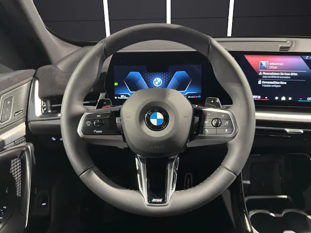 BMW X1 23d xDrive paddles