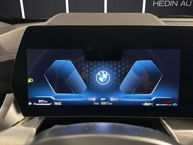 BMW X1 23d xDrive paddles