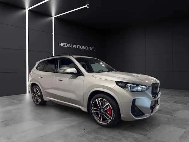 BMW X1 23d xDrive paddles