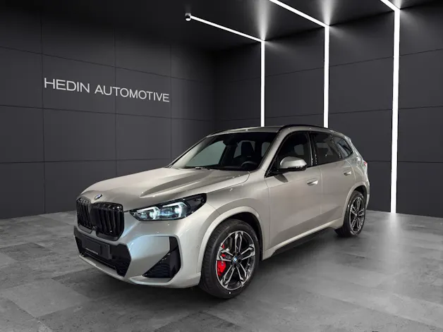 BMW X1 23d xDrive paddles