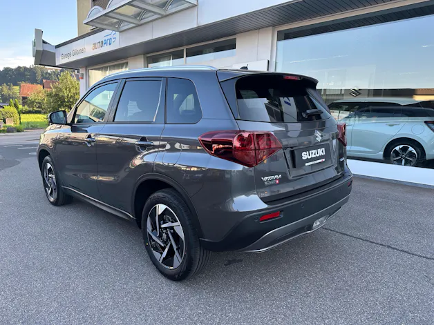 Suzuki Vitara 1.4 T Sakura Top Hybrid 4x4