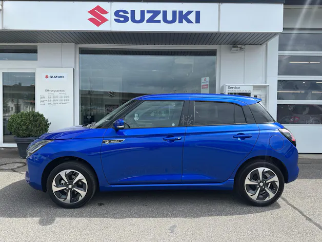 Suzuki Swift 1.2 Sakura Top Hybrid 4x4