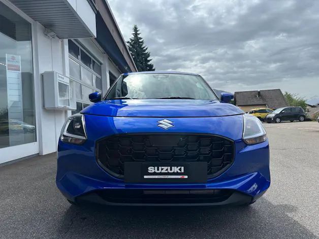 Suzuki Swift 1.2 Sakura Top Hybrid 4x4