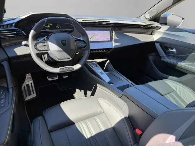 Peugeot 408 1.2 Hybrid GT Exclusive