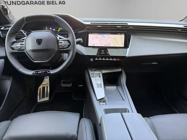 PEUGEOT 408 1.2 Hybrid GT Exclusive