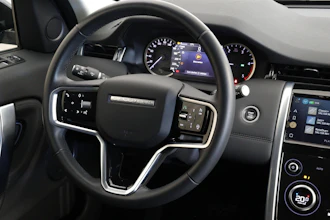https://vehicle.imgix.net/4412076/215273ba-6cf2-45cc-9ff8-a57494c90307.JPG
