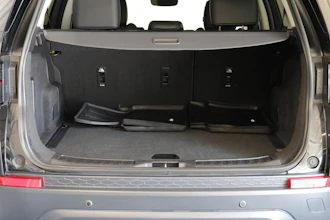 https://vehicle.imgix.net/4412076/cf1dadbc-db2f-4fa5-bf75-9426f7f596c5.JPG