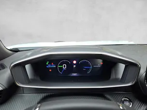 PEUGEOT 2008 e-GT 54kWh