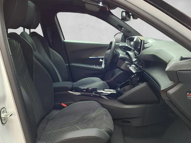 Peugeot 2008 e-GT 54kWh