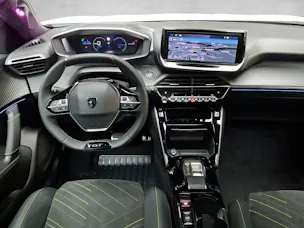 PEUGEOT 2008 e-GT 54kWh