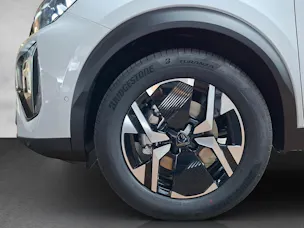 PEUGEOT 2008 e-GT 54kWh