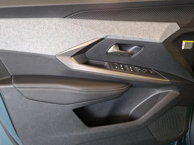 Peugeot 5008 e-Allure Premium AWD 73kWh