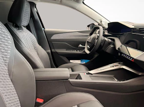 Fahrzeugbild PEUGEOT 408 1.6 PHEV 240 Allure