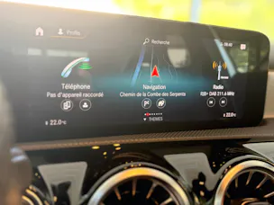MERCEDES-BENZ A 35 AMG 4matic