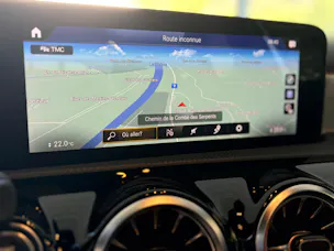 MERCEDES-BENZ A 35 AMG 4matic