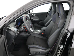 https://vehicle.imgix.net/4412143/5c662aab-1add-4465-964f-6dab85b70774.jpg