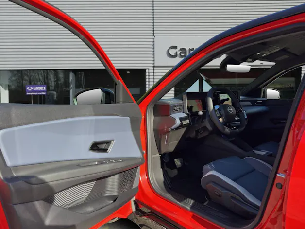 Nissan Micra Evolve 52 kWh, 150 ch