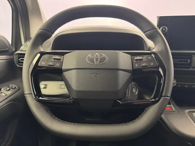 Toyota PROACE CITY Van L1 1.5 D Active