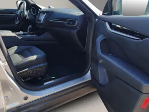 MASERATI Levante 3.0 V6 GranSport