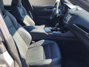 MASERATI Levante 3.0 V6 GranSport