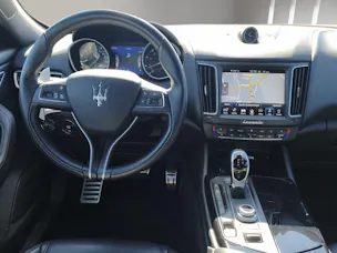 MASERATI Levante 3.0 V6 GranSport
