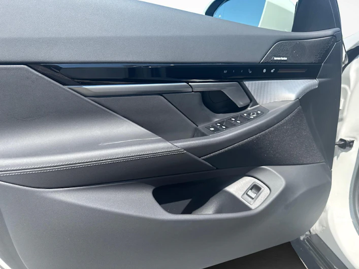 Fahrzeugbild BMW 5 SERIES