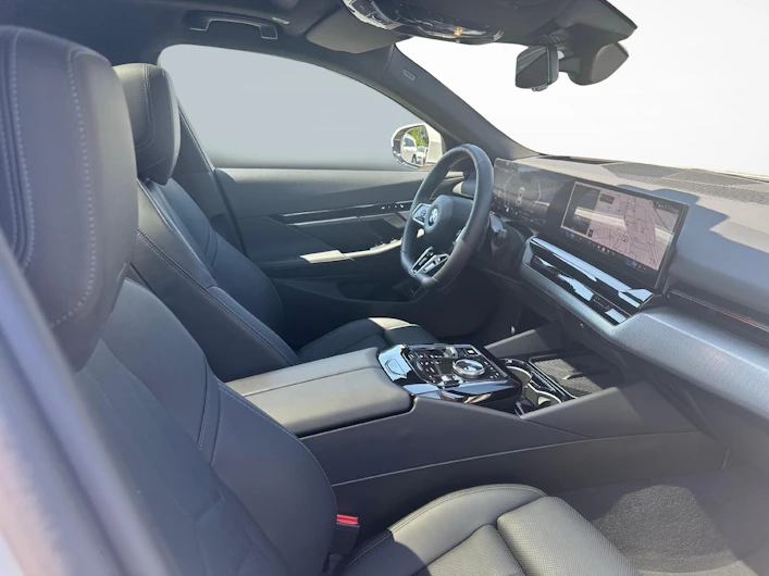 Fahrzeugbild BMW 5 SERIES