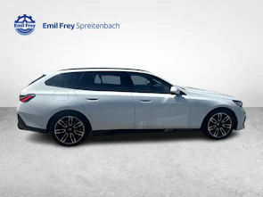 Fahrzeugbild BMW 520d xDrive Touring