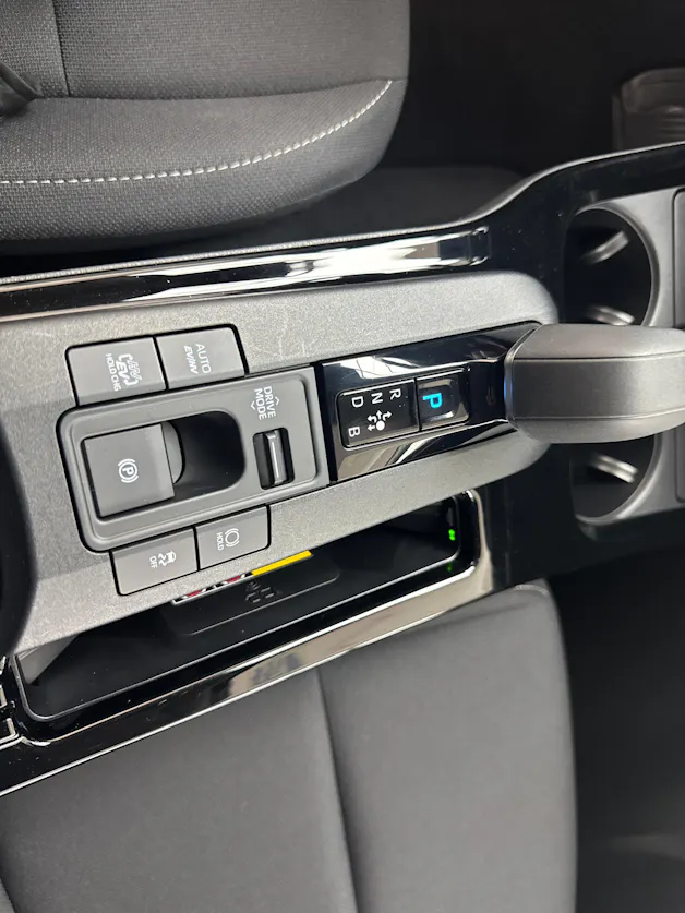 Toyota Prius 2.0 Plug-In-Hybrid Style