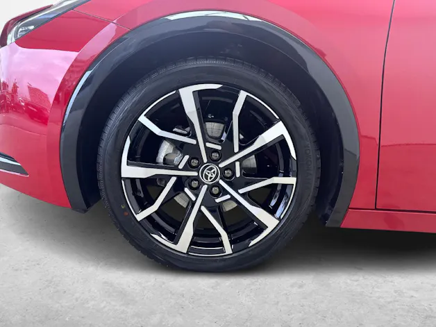 Toyota Prius 2.0 Plug-In-Hybrid Style