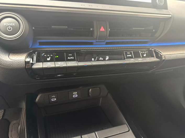 Fahrzeugbild TOYOTA PRIUS+
