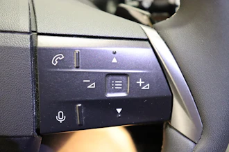 https://vehicle.imgix.net/4412231/495714a2-12b3-4178-b07b-a662e385021c.JPG