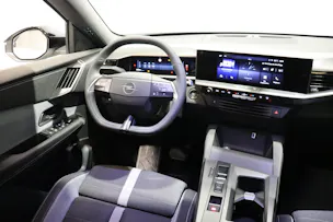 Opel Grandland 1.2 T HEV Edition