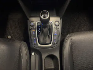 HYUNDAI Kona 1.6 T-GDi Launch 4WD