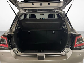 https://vehicle.imgix.net/4412255/75990928-8b28-44ce-84cf-089d50dcfe33.jpg