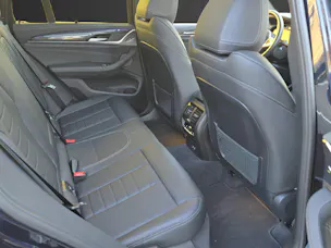 BMW X3 M40d ** 5 Jahre BMW GARANTIE //  2'400 kg Anhängelast **