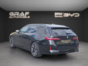 BMW 520d xDrive Touring M Sport PRO ** VOLLAUSSTATTUNG // 5 Jahre GARANTIE // 2'000 kg Anhängelast **